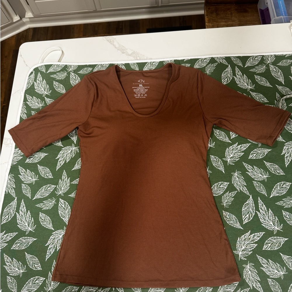 Klassy Network Brown Short Sleeve Top